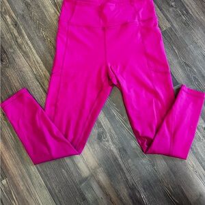 Victoria's Secret Magenta Leggings Activewear with pockets